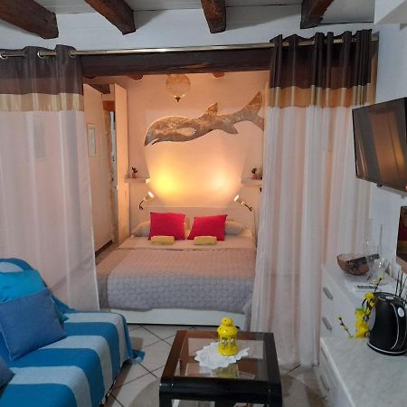Apartment The Old House Vrsar Εξωτερικό φωτογραφία