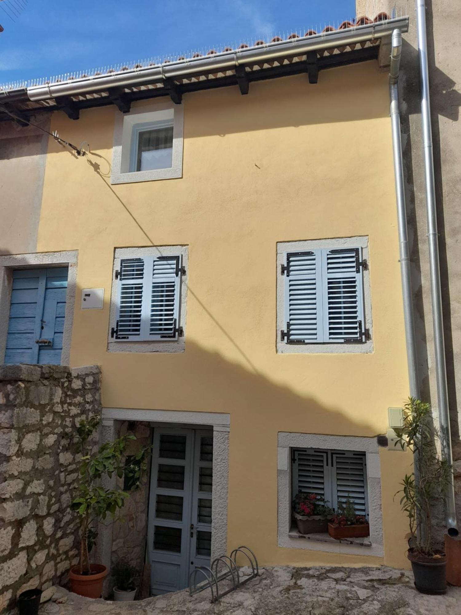 Apartment The Old House Vrsar Εξωτερικό φωτογραφία